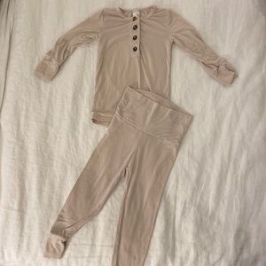 Lou Lou Tops and Bottom Set - Size 12-24 mo
